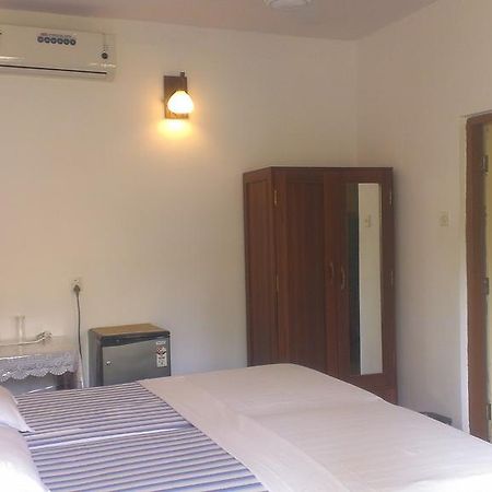 Domingos Guest House Baga Exterior foto